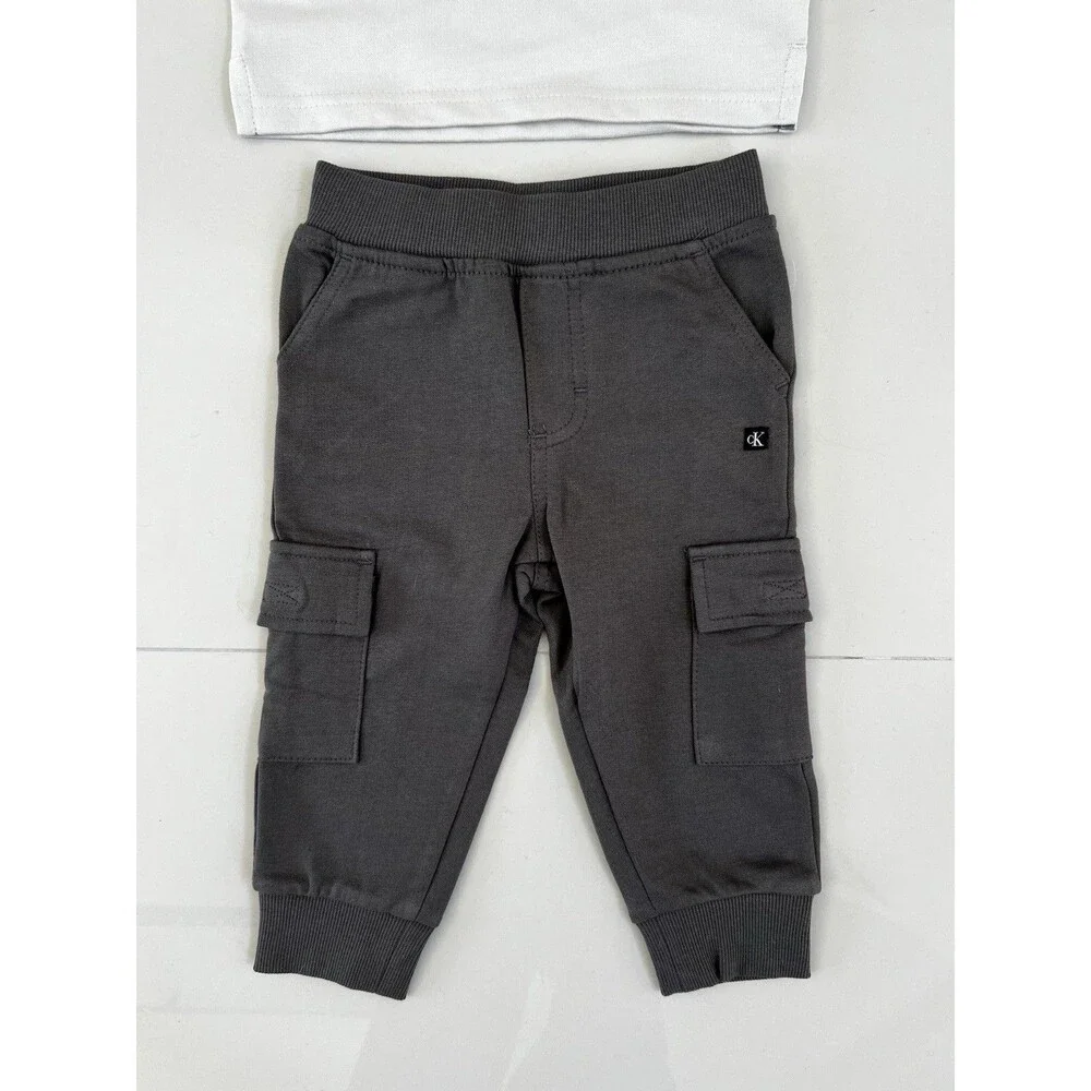 $50 Calvin Klein Jeans Baby Boy Sweatshirt & Cargo Jogger 2 Piece Outfit Set 12m
